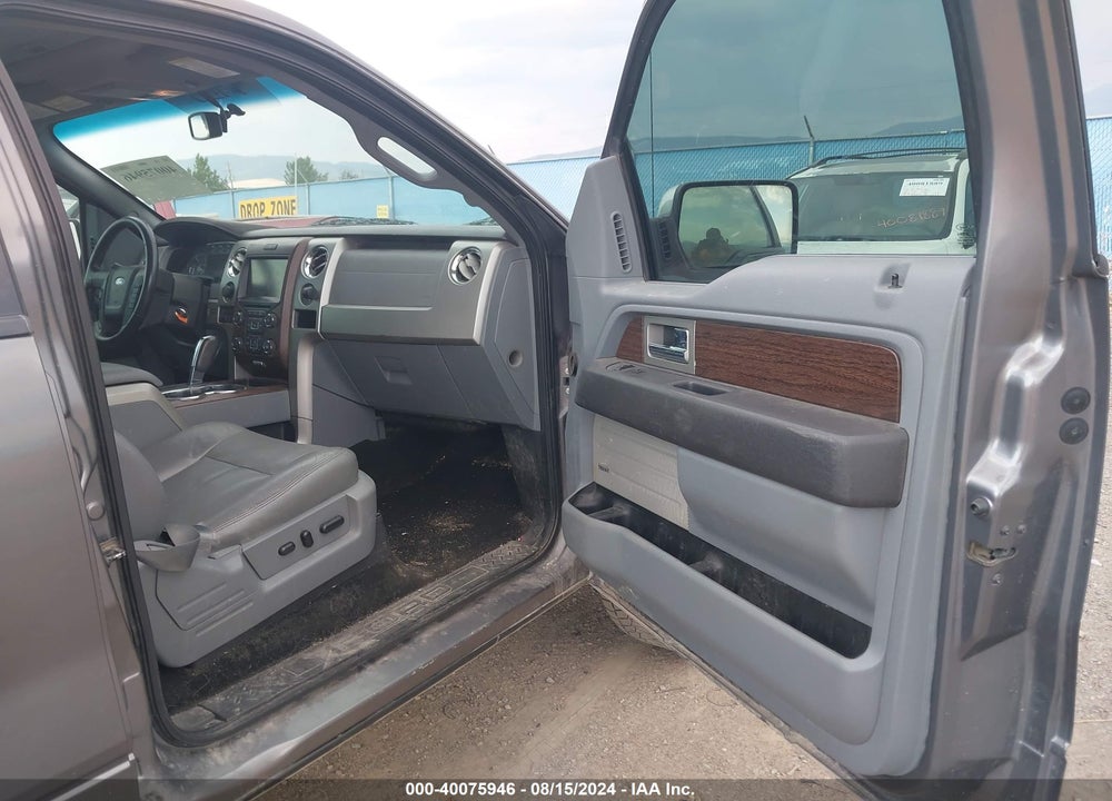 2013 FORD F-150 LARIAT VIN: 1FTFW1ET8DKD74237