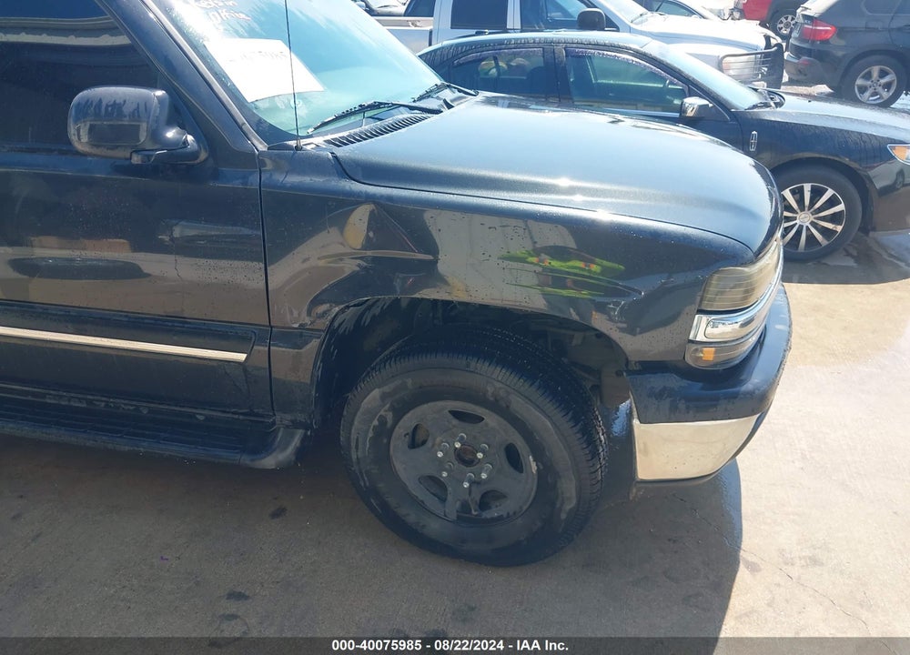 2005 CHEVROLET TAHOE LT VIN: 1GNEC13T15R274617