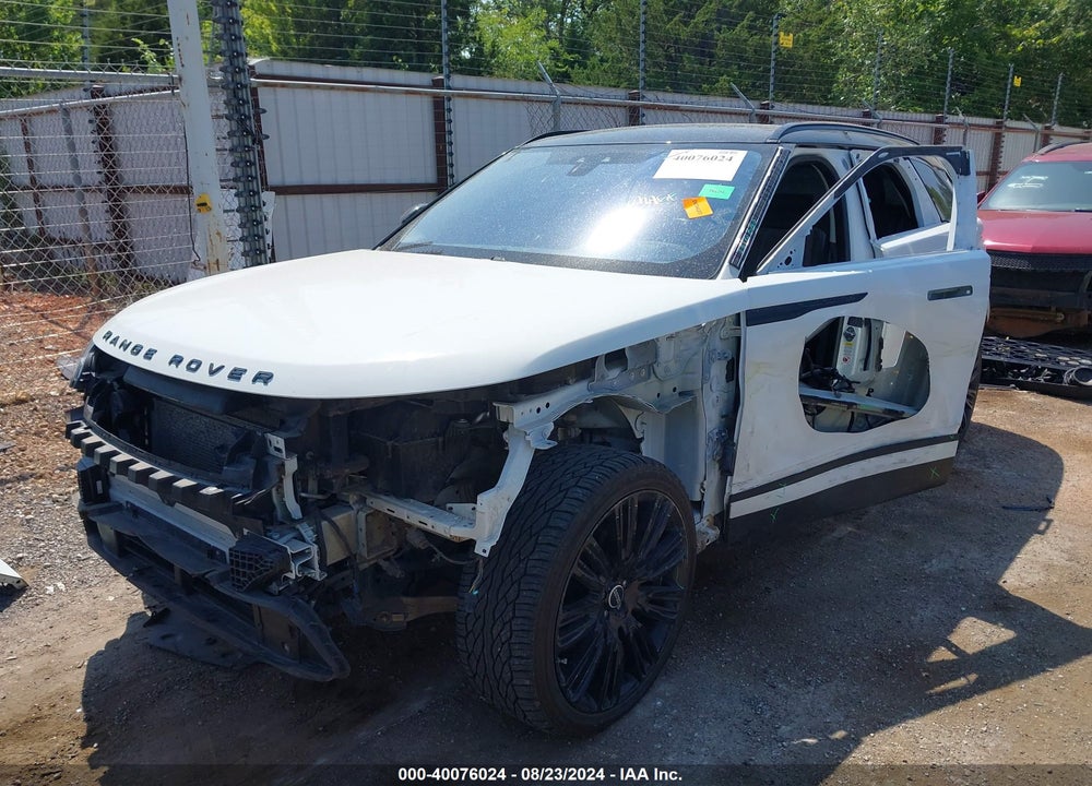 2018 LAND ROVER RANGE ROVER VELAR P250 S VIN: SALYB2RX2JA768883