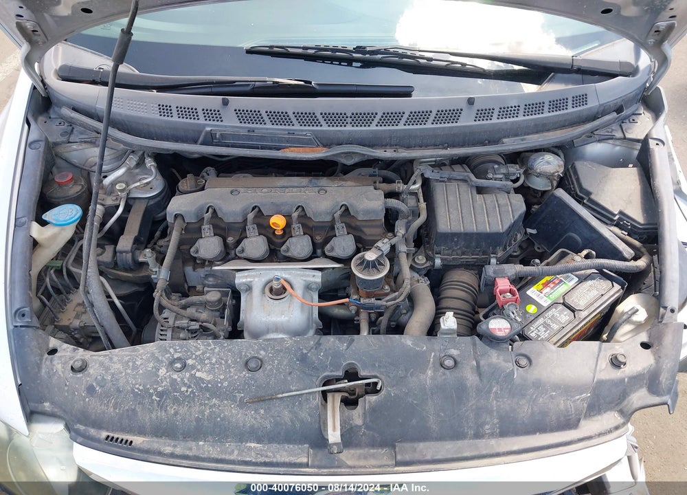2010 HONDA CIVIC LX VIN: 19XFA1F59AE018585