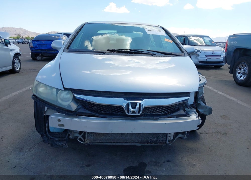 2010 HONDA CIVIC LX VIN: 19XFA1F59AE018585