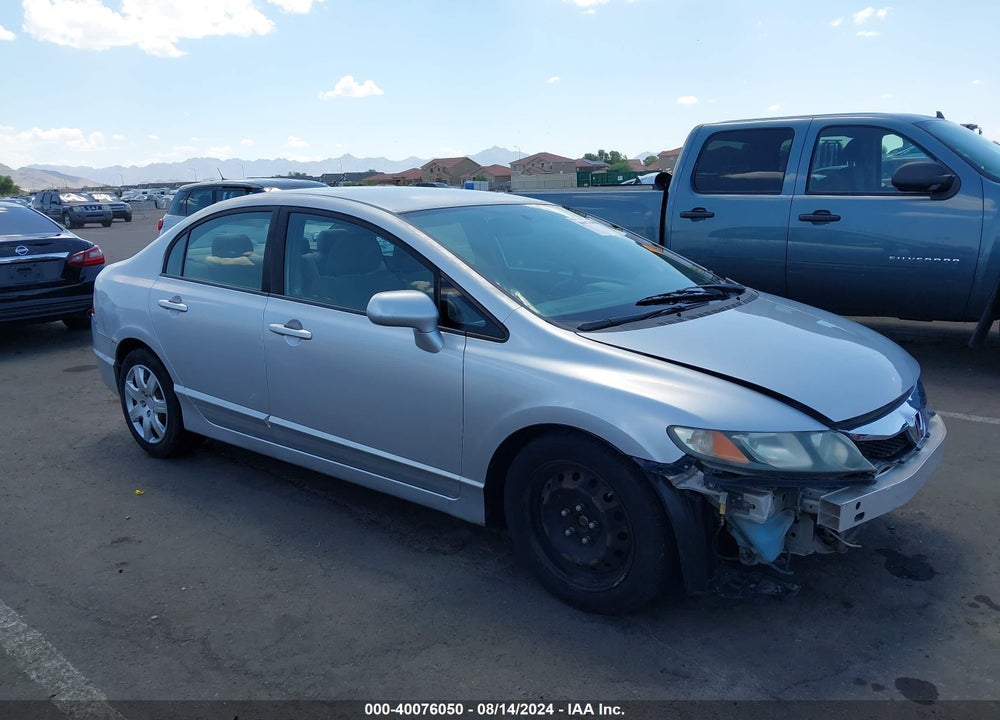2010 HONDA CIVIC LX VIN: 19XFA1F59AE018585
