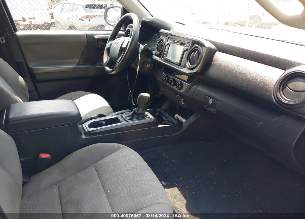 2017 TOYOTA TACOMA SR VIN: 5TFRX5GN2HX079689