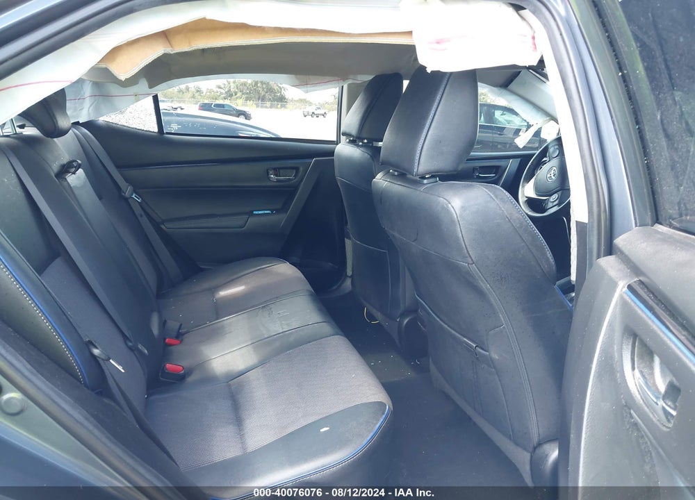 2018 TOYOTA COROLLA SE VIN: 5YFBURHE8JP758063