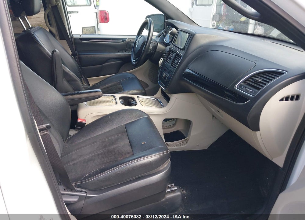 2016 DODGE GRAND CARAVAN SXT VIN: 2C4RDGCG1GR271081