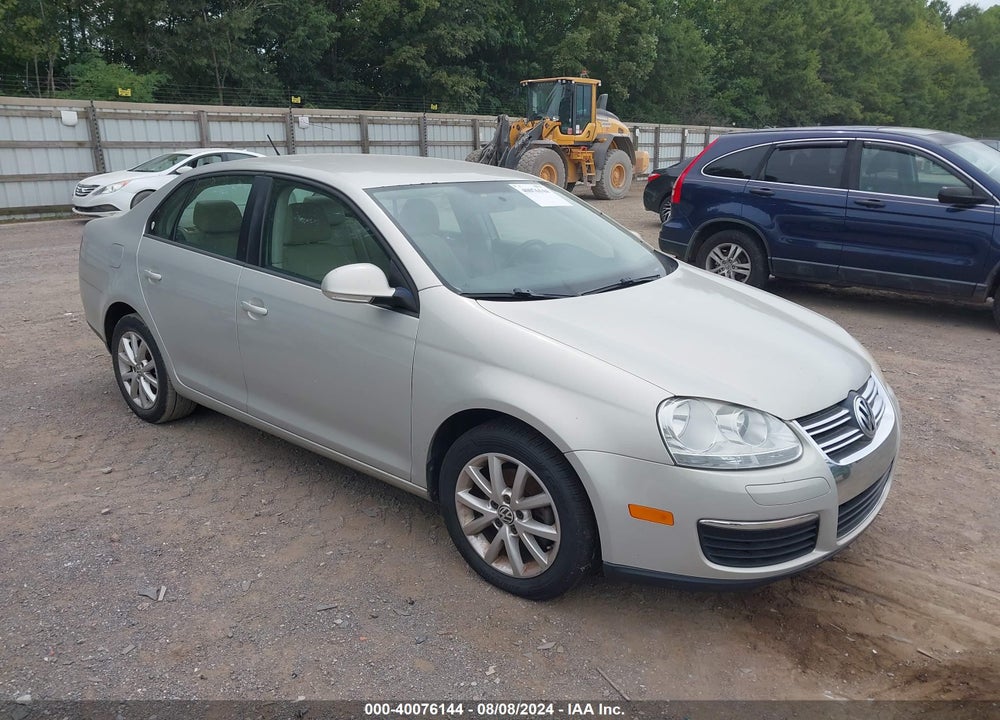 2010 VOLKSWAGEN JETTA LIMITED EDITION VIN: 3VWAX7AJ7AM164728