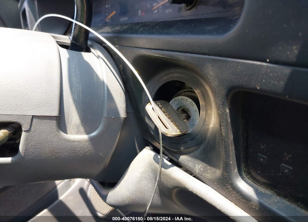 1996 TOYOTA TACOMA VIN: 4TAVL52N2TZ165806