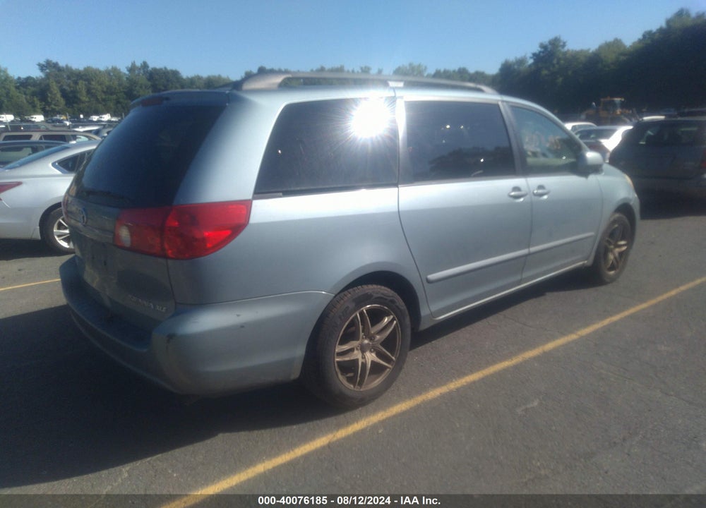 2006 TOYOTA SIENNA XLE VIN: 5TDZA22CX6S452650