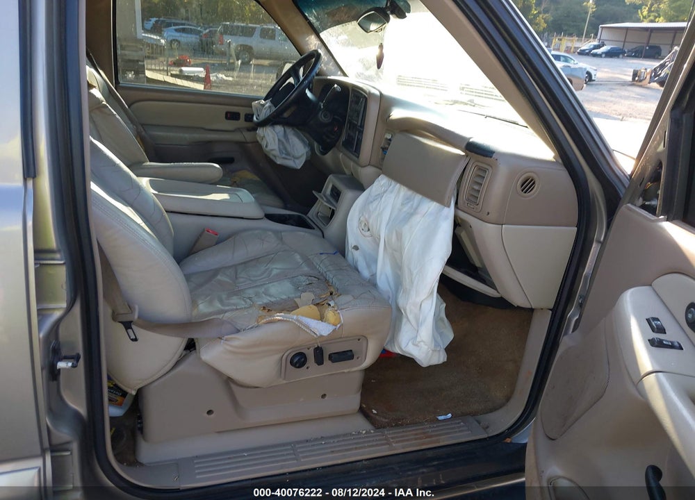 2002 CHEVROLET TAHOE LT VIN: 1GNEC13Z72J232516