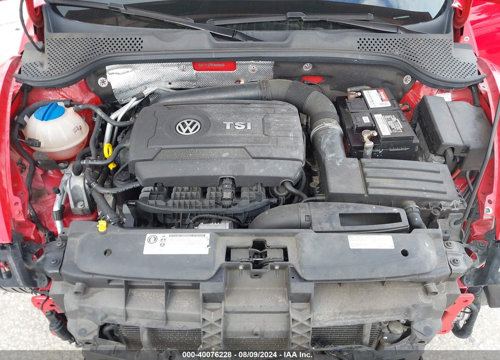 2014 VOLKSWAGEN BEETLE 1.8T VIN: 3VWJ17ATXEM658333