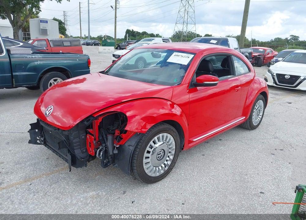 2014 VOLKSWAGEN BEETLE 1.8T VIN: 3VWJ17ATXEM658333