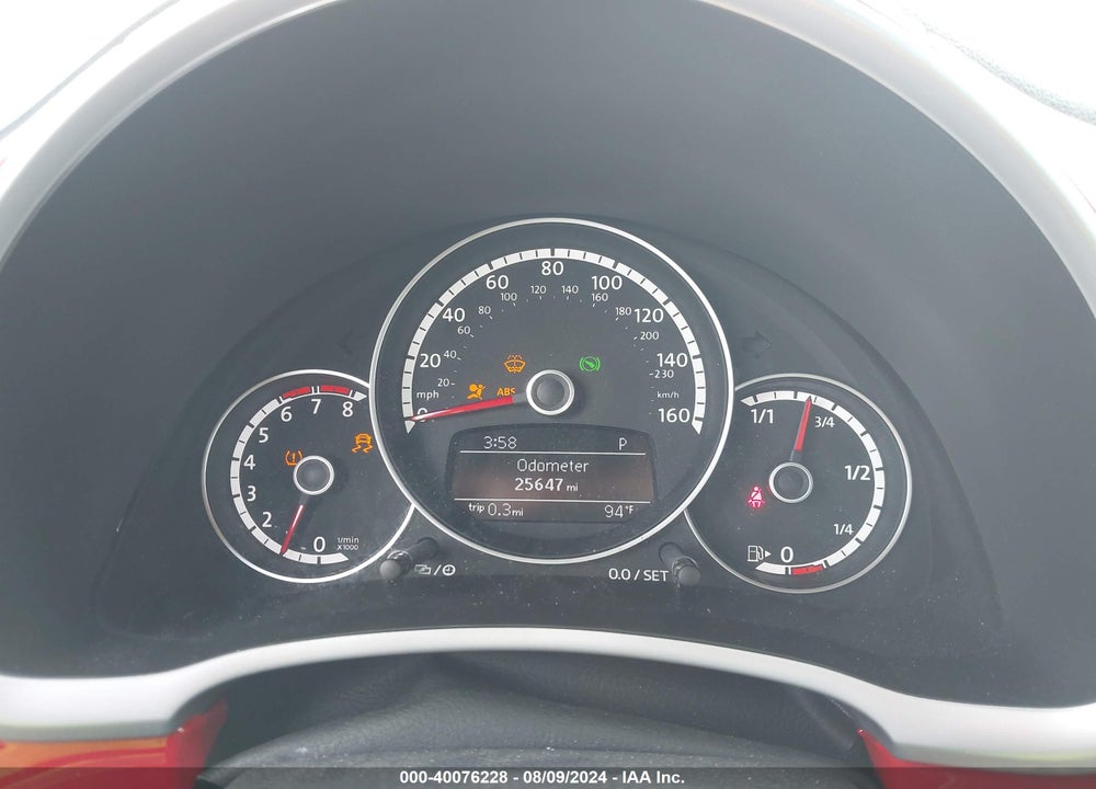 2014 VOLKSWAGEN BEETLE 1.8T VIN: 3VWJ17ATXEM658333
