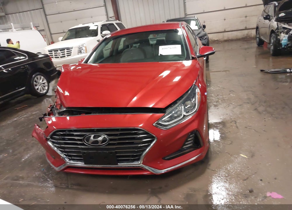 2018 HYUNDAI SONATA SEL VIN: 5NPE34AF8JH656555