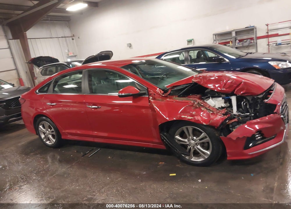 2018 HYUNDAI SONATA SEL VIN: 5NPE34AF8JH656555