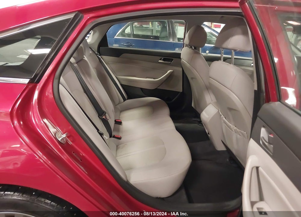 2018 HYUNDAI SONATA SEL VIN: 5NPE34AF8JH656555