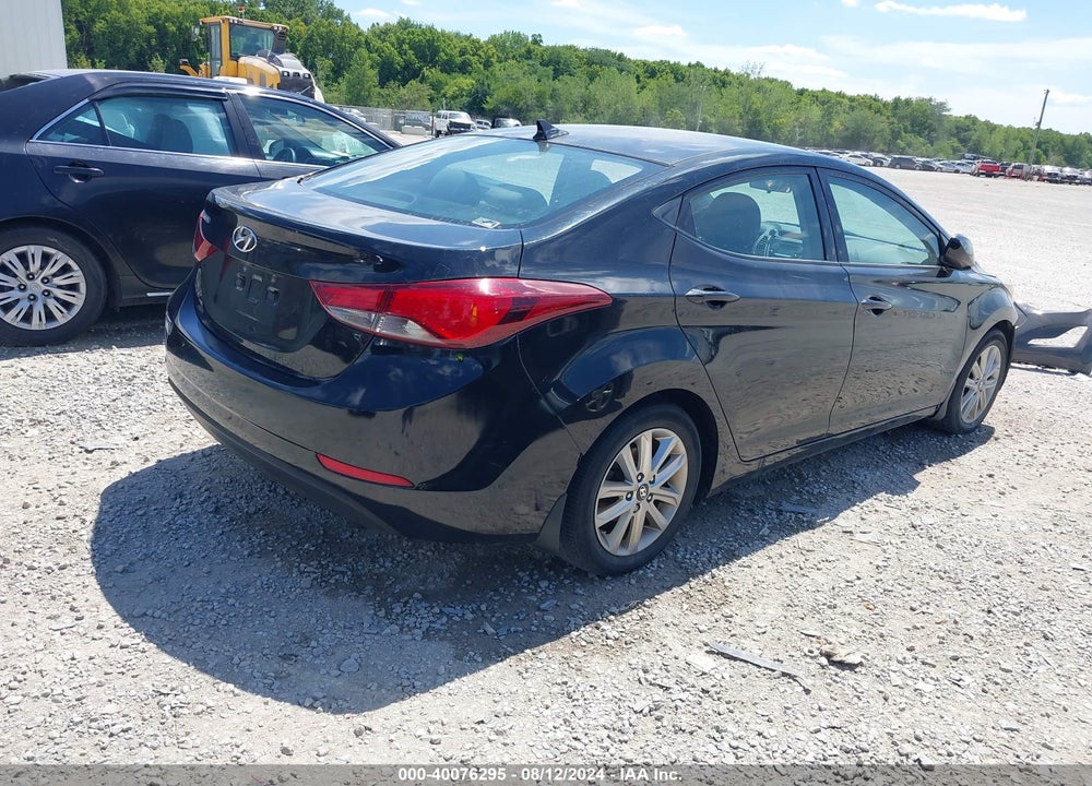 2015 HYUNDAI ELANTRA SE VIN: 5NPDH4AE6FH583956