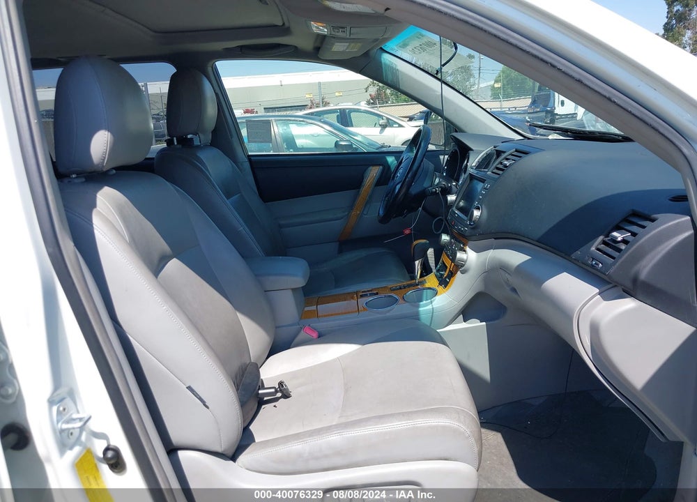 2009 TOYOTA HIGHLANDER HYBRID LIMITED VIN: JTEEW44A192033813