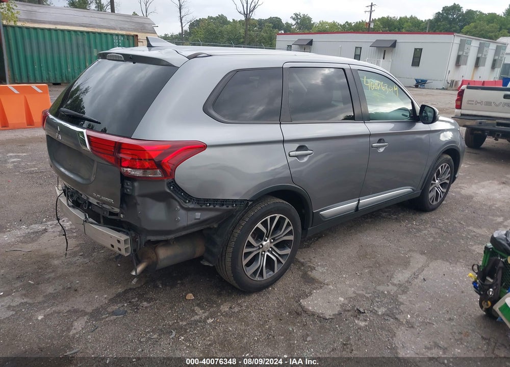 2018 MITSUBISHI OUTLANDER SE VIN: JA4AD3A31JJ003837