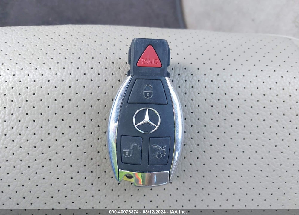 2013 MERCEDES-BENZ C 300 LUXURY 4MATIC/SPORT 4MATIC VIN: WDDGF8AB7DR258695