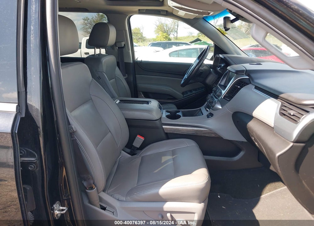 2017 CHEVROLET SUBURBAN LT VIN: 1GNSKHKC7HR297114