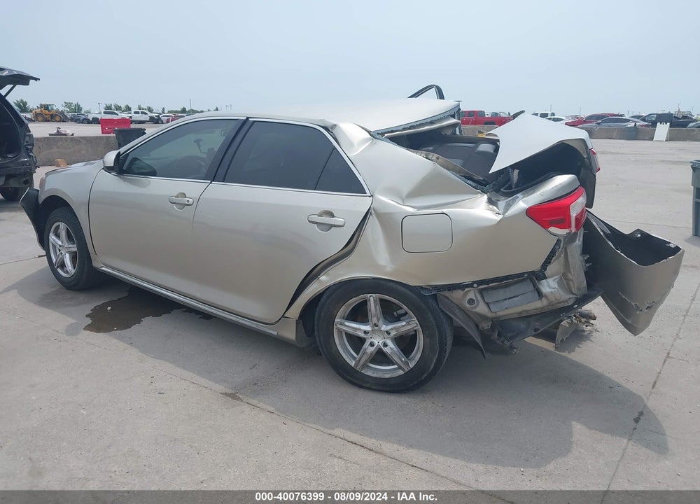 2013 TOYOTA CAMRY LE VIN: 4T4BF1FK9DR323422