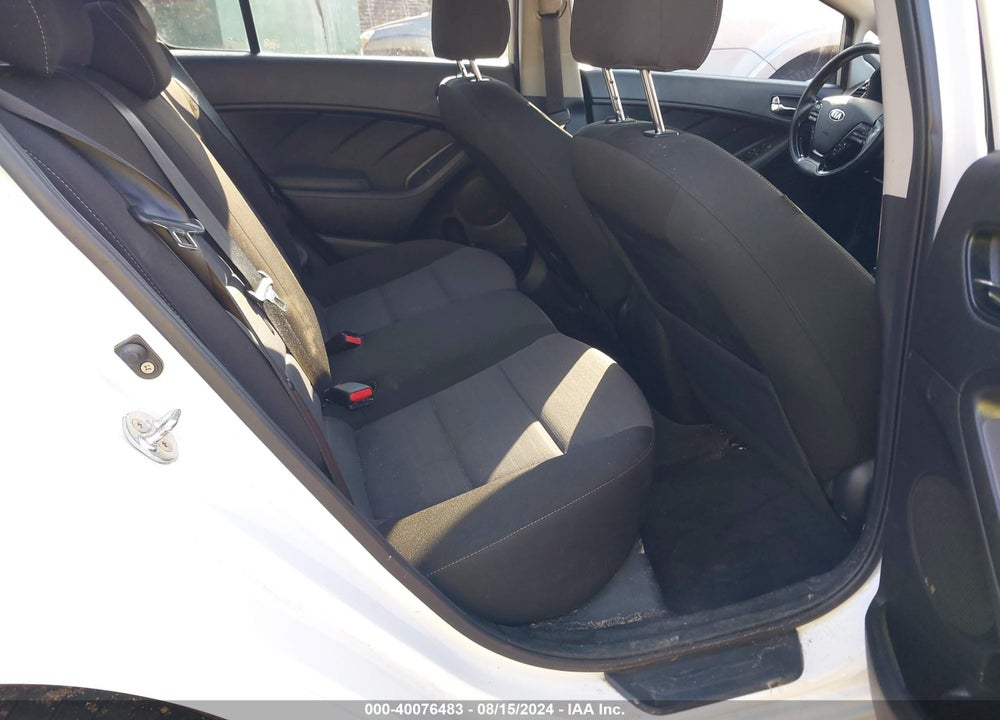 2018 KIA FORTE S VIN: 3KPFL4A70JE283318