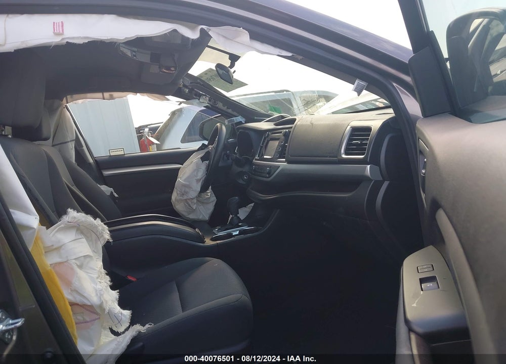 2016 TOYOTA HIGHLANDER LE V6 VIN: 5TDZKRFH3GS157371