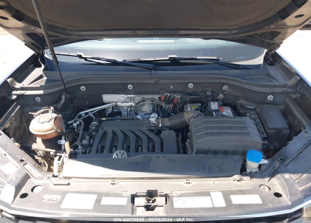 2018 VOLKSWAGEN ATLAS 3.6L V6 SE VIN: 1V2KR2CA4JC534390