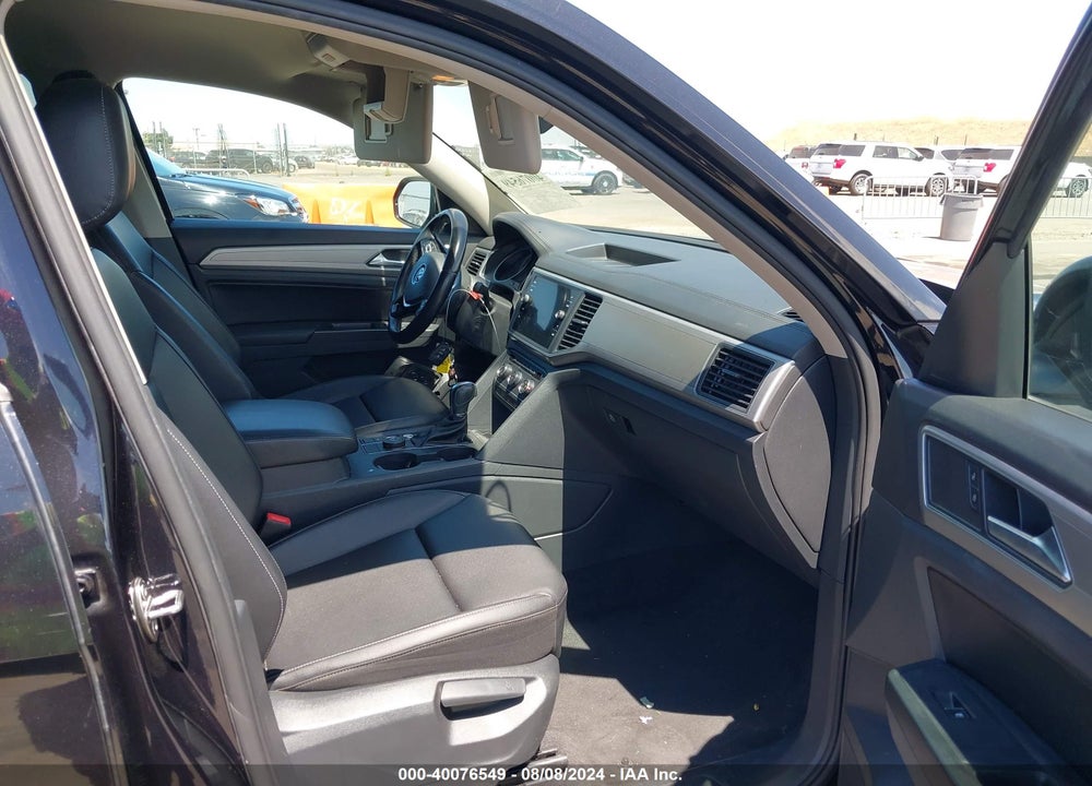 2018 VOLKSWAGEN ATLAS 3.6L V6 SE VIN: 1V2KR2CA4JC534390