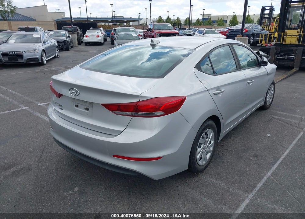 2017 HYUNDAI ELANTRA SE VIN: 5NPD74LF3HH180156