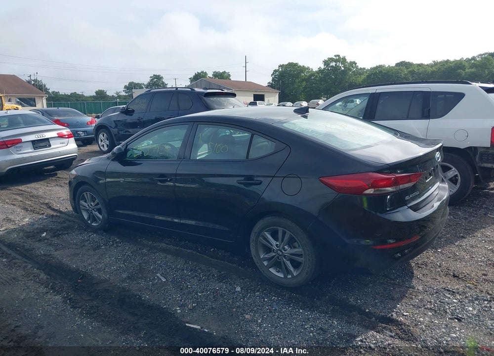 2018 HYUNDAI ELANTRA SEL VIN: 5NPD84LF5JH281217