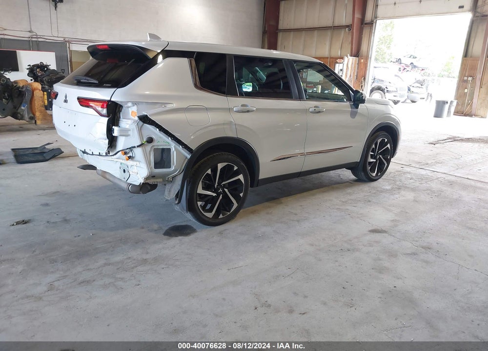 2022 MITSUBISHI OUTLANDER BLACK EDITION S-AWC/SE 2.5 S-AWC/SE LAUNCH EDITION S-AWC VIN: JA4J4UA86NZ075898