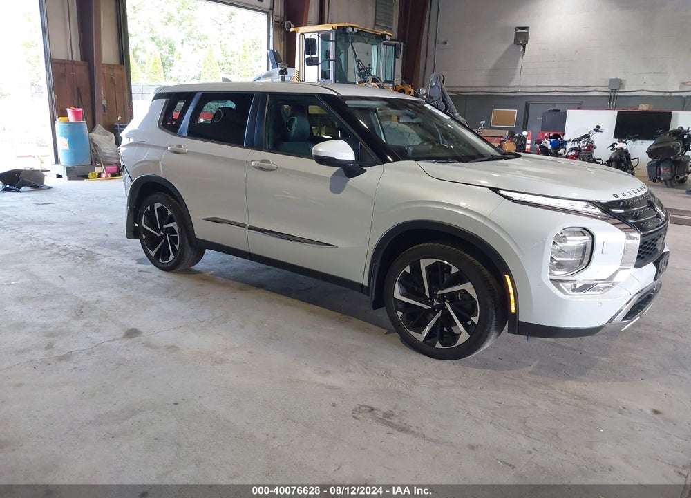 2022 MITSUBISHI OUTLANDER BLACK EDITION S-AWC/SE 2.5 S-AWC/SE LAUNCH EDITION S-AWC VIN: JA4J4UA86NZ075898