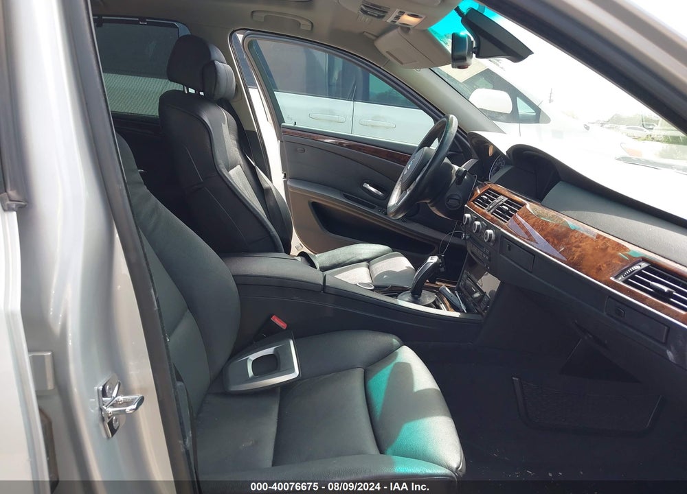 2008 BMW 535I VIN: WBANW13528CZ70635
