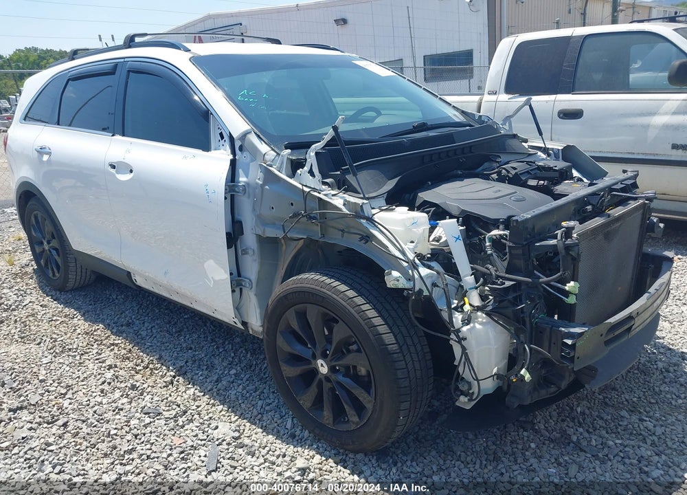 2019 KIA SORENTO 3.3L S VIN: 5XYPG4A58KG594135