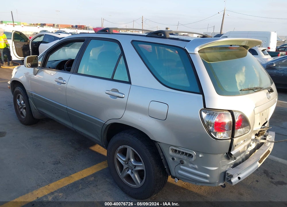 2002 LEXUS RX 300 VIN: JTJGF10U020135470