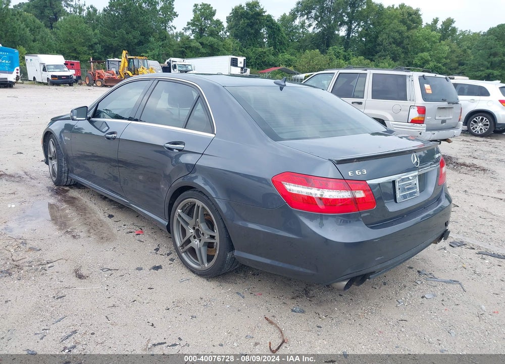 2010 MERCEDES-BENZ E 63 AMG VIN: WDDHF7HB7AA121576
