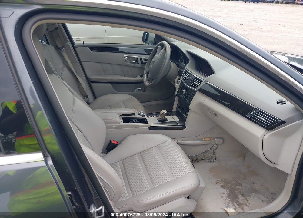 2010 MERCEDES-BENZ E 63 AMG VIN: WDDHF7HB7AA121576