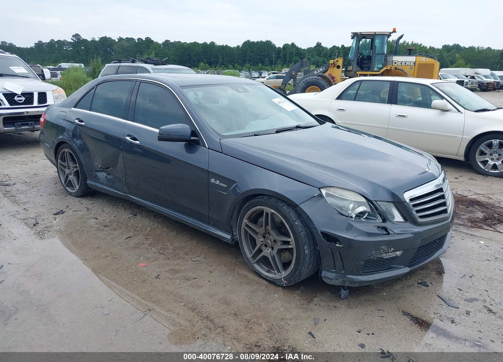 2010 MERCEDES-BENZ E 63 AMG VIN: WDDHF7HB7AA121576