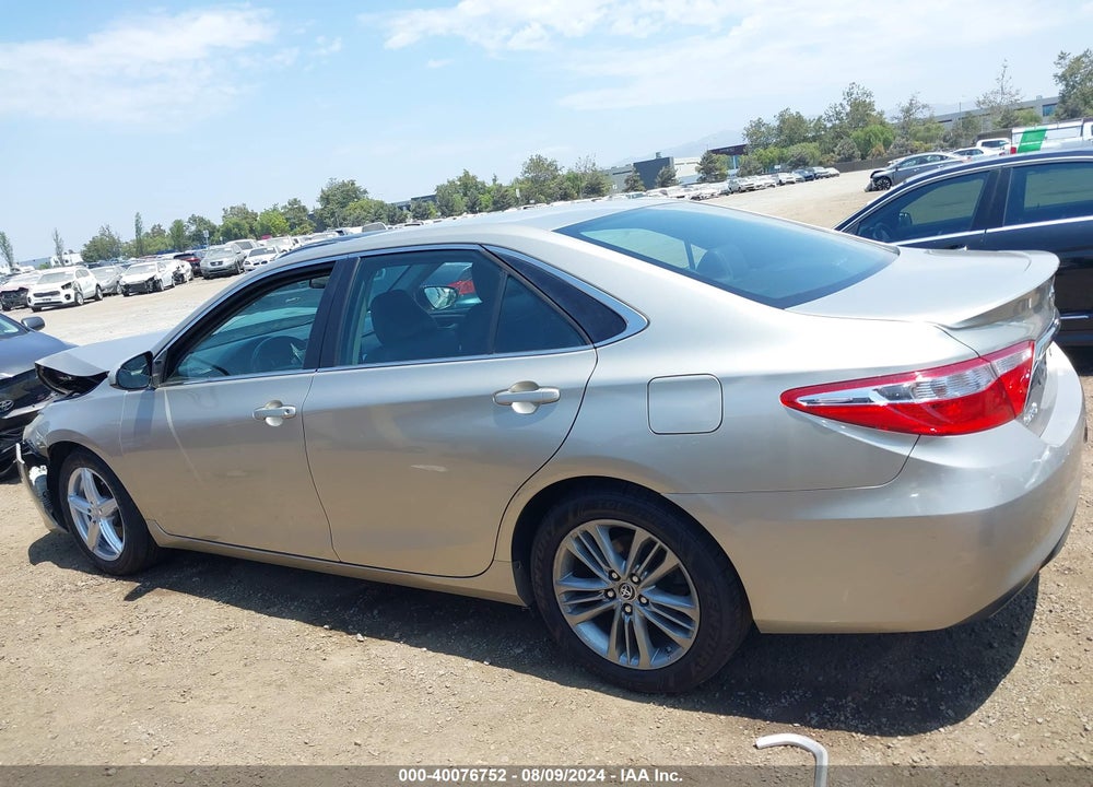 2015 TOYOTA CAMRY SE VIN: 4T1BF1FK8FU047330