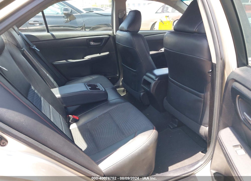 2015 TOYOTA CAMRY SE VIN: 4T1BF1FK8FU047330