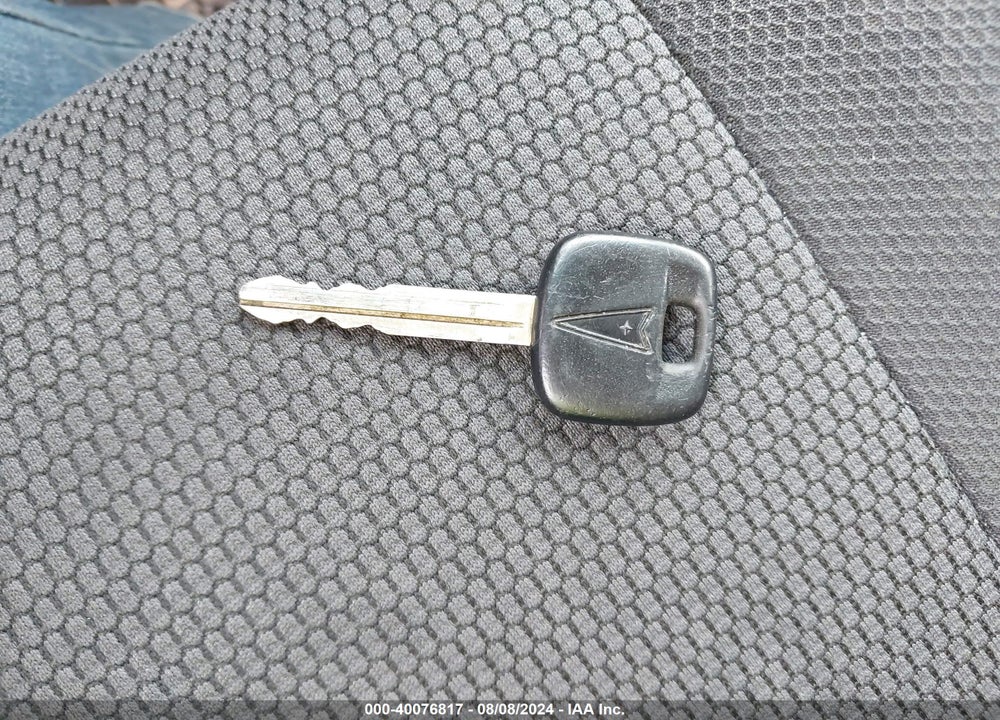 2005 PONTIAC VIBE VIN: 5Y2SL63805Z437178