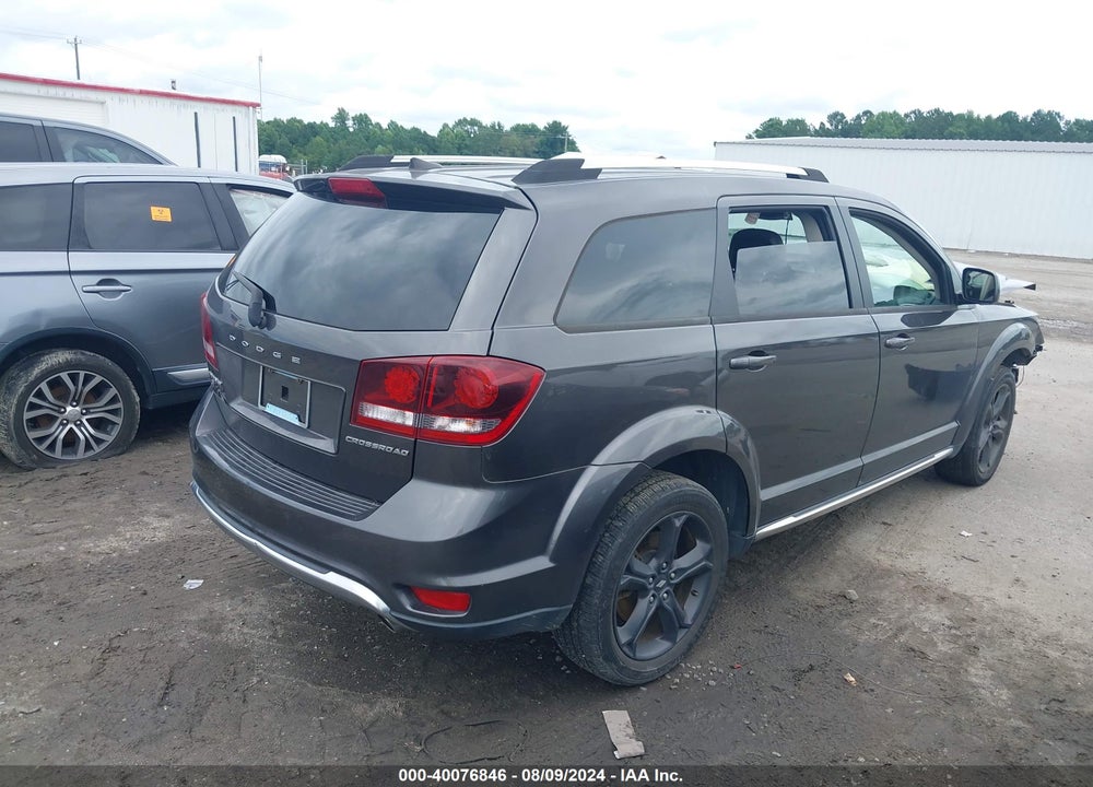 2019 DODGE JOURNEY CROSSROAD AWD VIN: 3C4PDDGG7KT841042