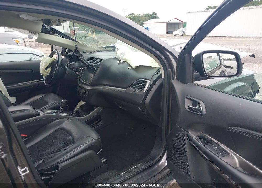 2019 DODGE JOURNEY CROSSROAD AWD VIN: 3C4PDDGG7KT841042
