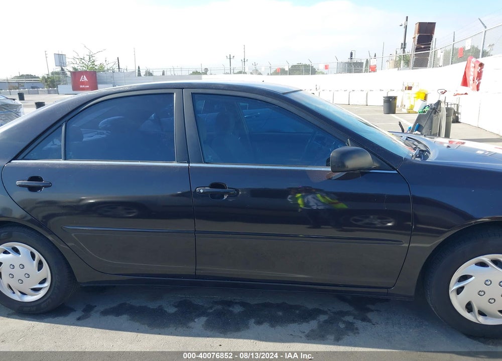 2004 TOYOTA CAMRY LE VIN: 4T1BE32K54U813760