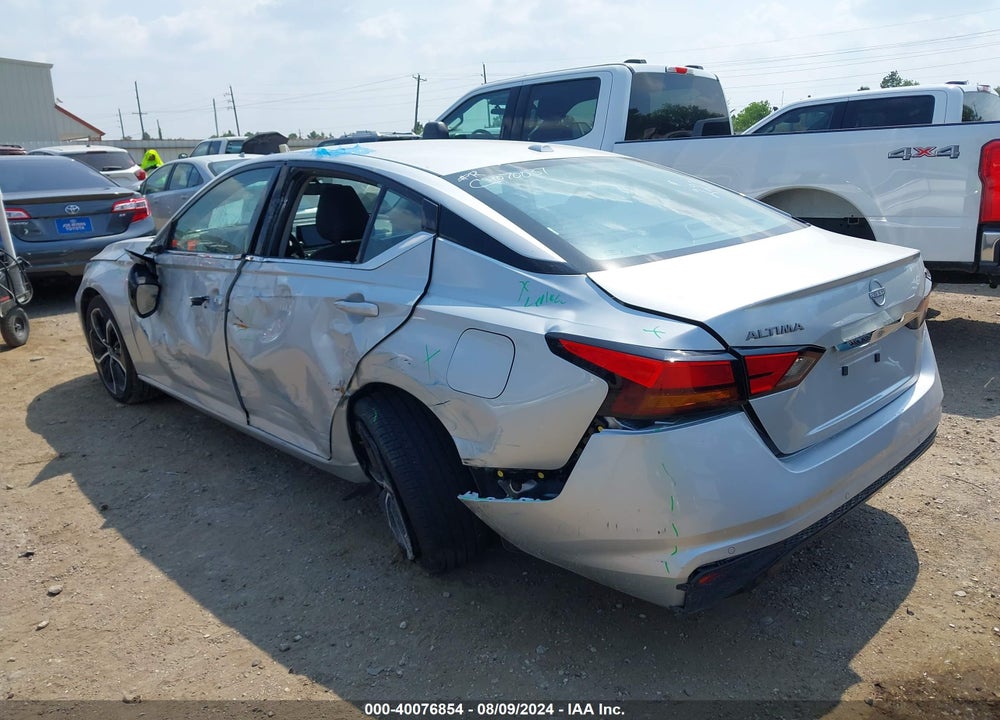 2024 NISSAN ALTIMA SR FWD VIN: 1N4BL4CV8RN392231