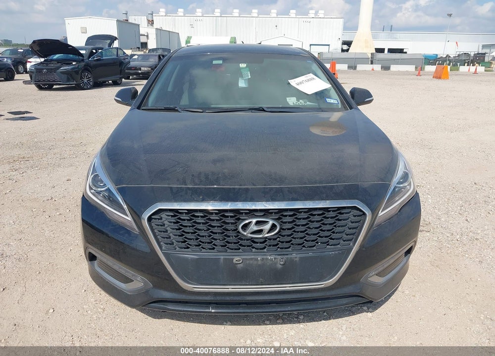 2017 HYUNDAI SONATA HYBRID LIMITED VIN: KMHE34L15HA058390