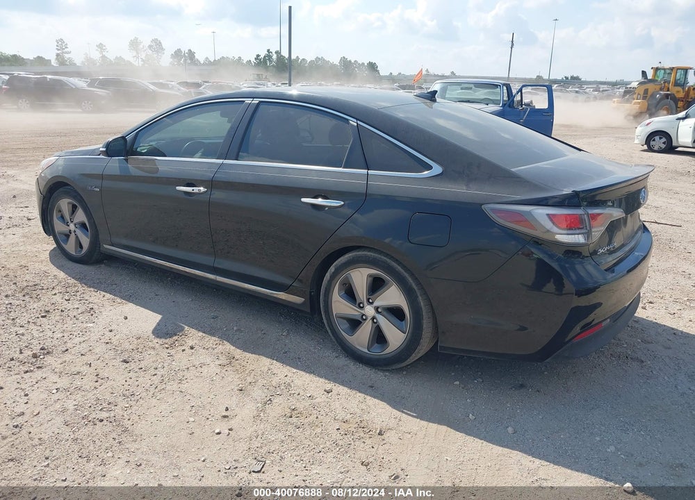 2017 HYUNDAI SONATA HYBRID LIMITED VIN: KMHE34L15HA058390