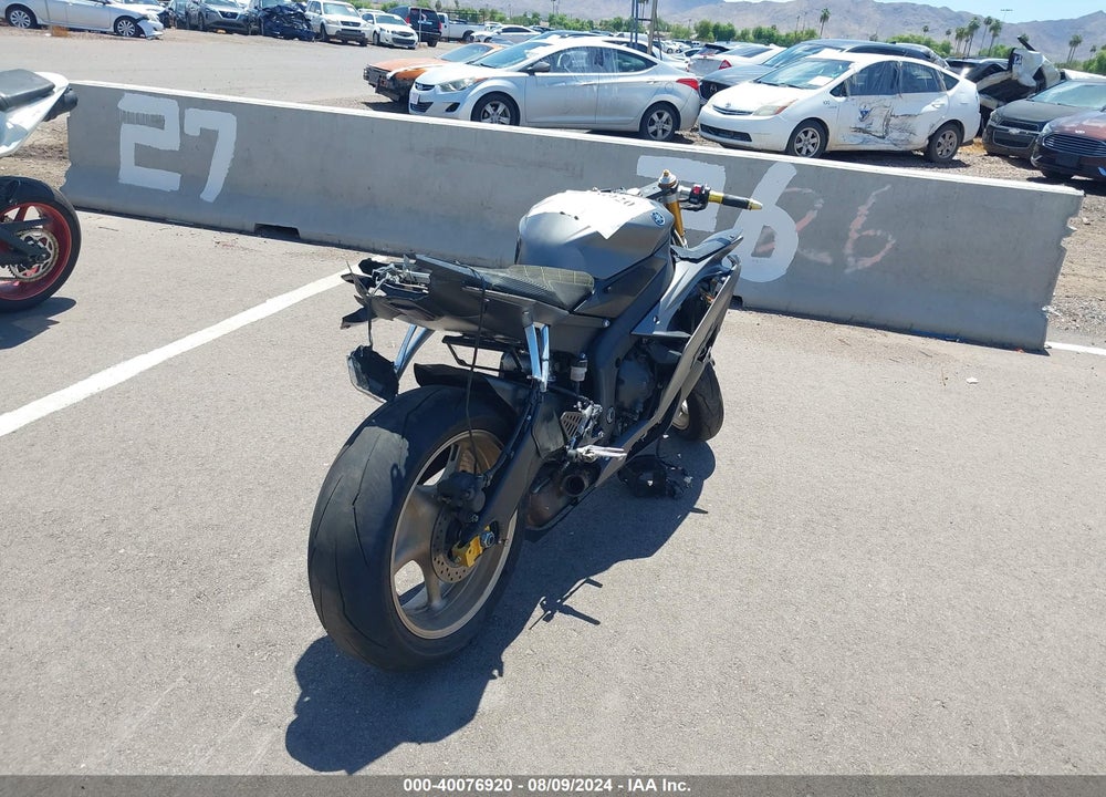2014 YAMAHA YZFR6 VIN: JYARJ16E8EA032365