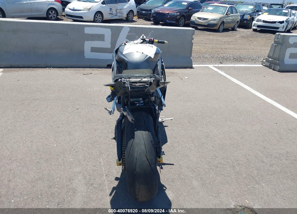 2014 YAMAHA YZFR6 VIN: JYARJ16E8EA032365